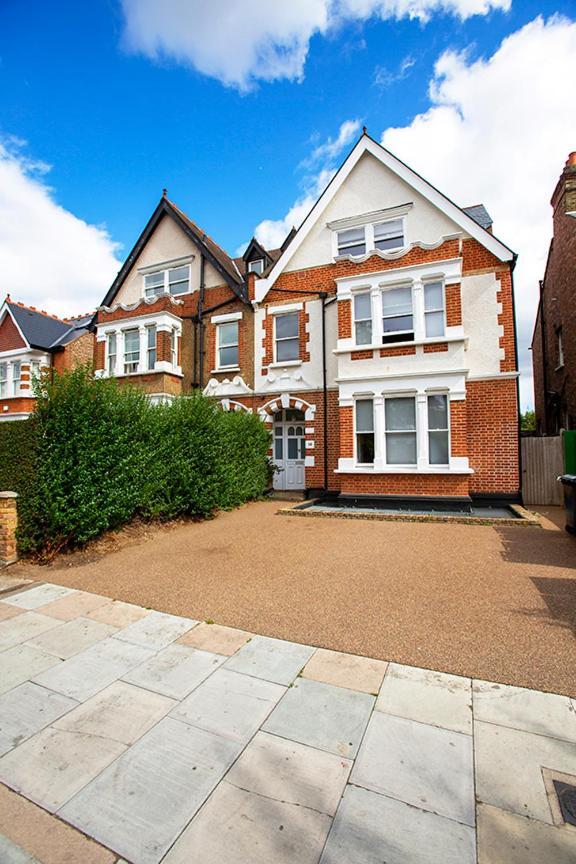 Ealing Apartments London Eksteriør billede